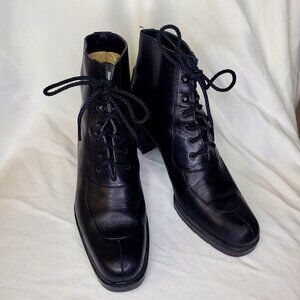 Barney's New York Lace-Up Women's Platform Boots Witchy US 7.5 EU 38 Black